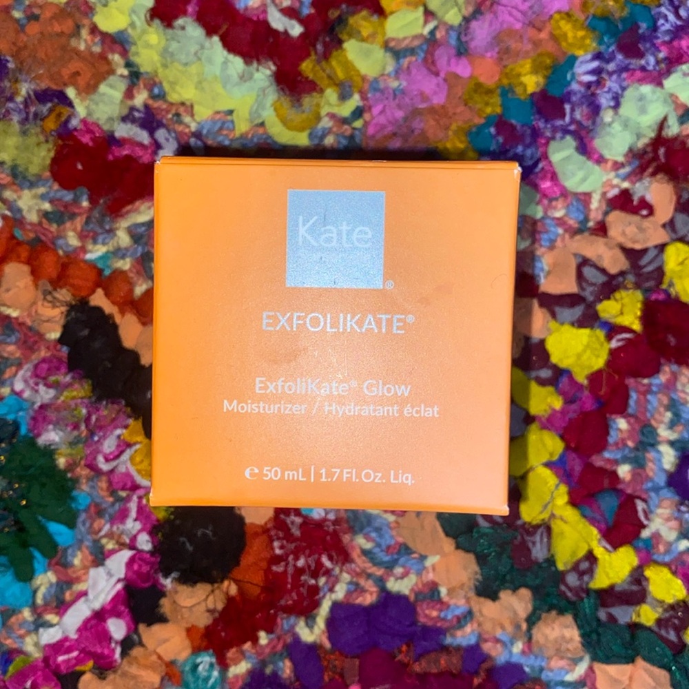 EXFOLIKATE® GLOW MOISTURIZER